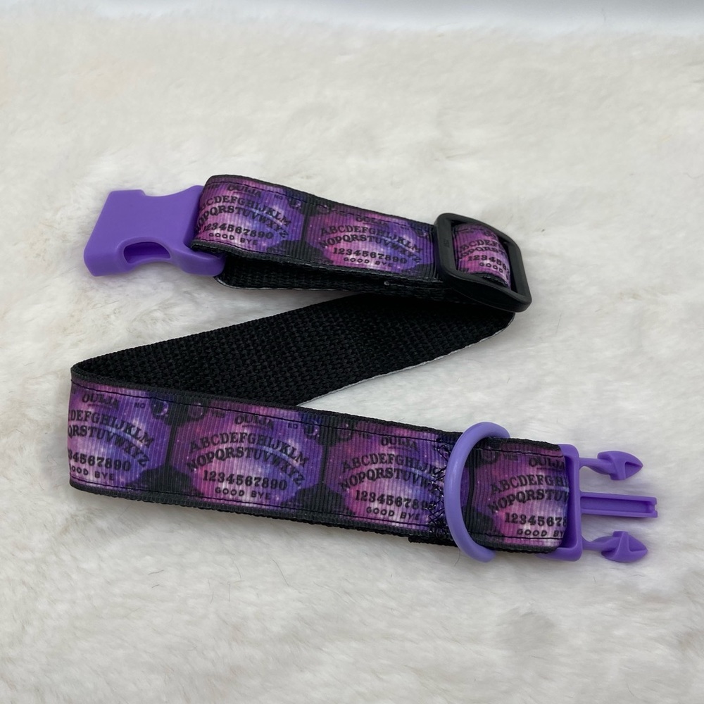 Oujia board collar